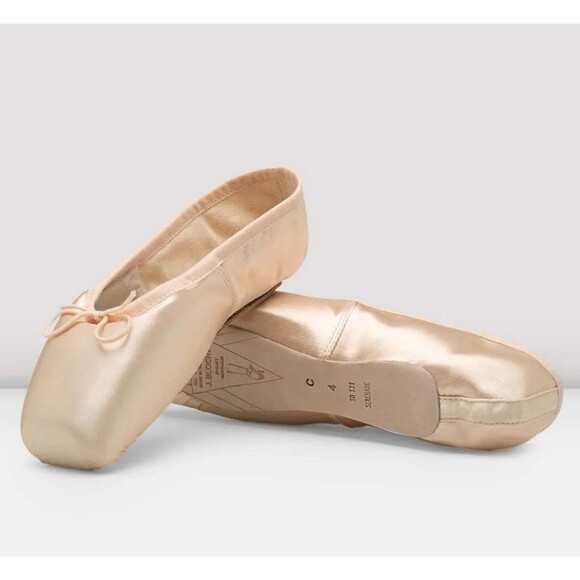 BLOCH Women’s Serenade Pointe Shoes Light Pink Size 5.5 NIB - Picture 1 of 5